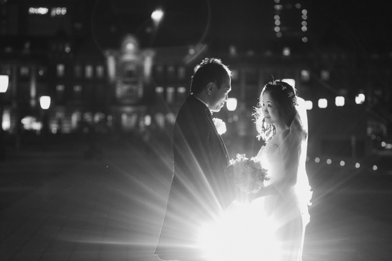 東京駅夜景　洋装