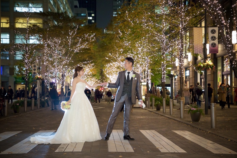 おふたりで仲良く手を繋いで撮影スタートです＾＾