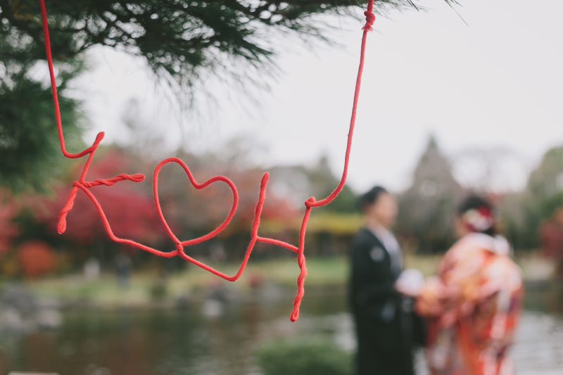 お二人が背景に・・・