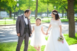ご家族そろって日中での東京駅撮影