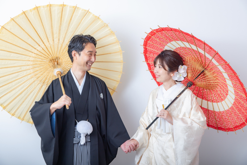 伝統的な和の雰囲気!華やかな番傘ショットの撮影!