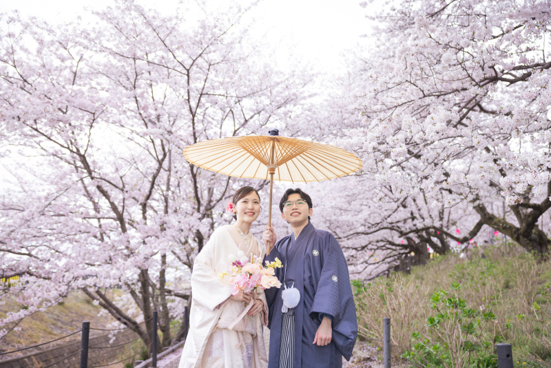 決まりきったポーズではなく『ふたりらしい』写真を