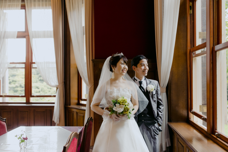 窓の外を眺めて...♡