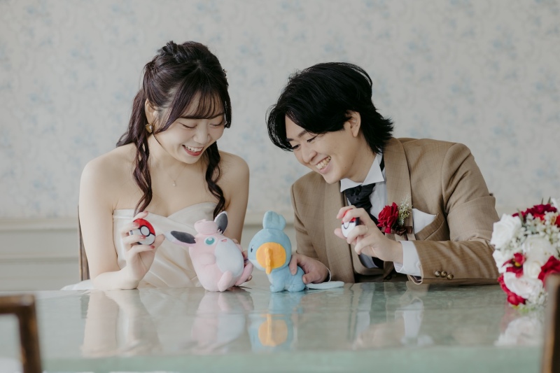  お持ち込みアイテムでお二人らしいお写真を・・・