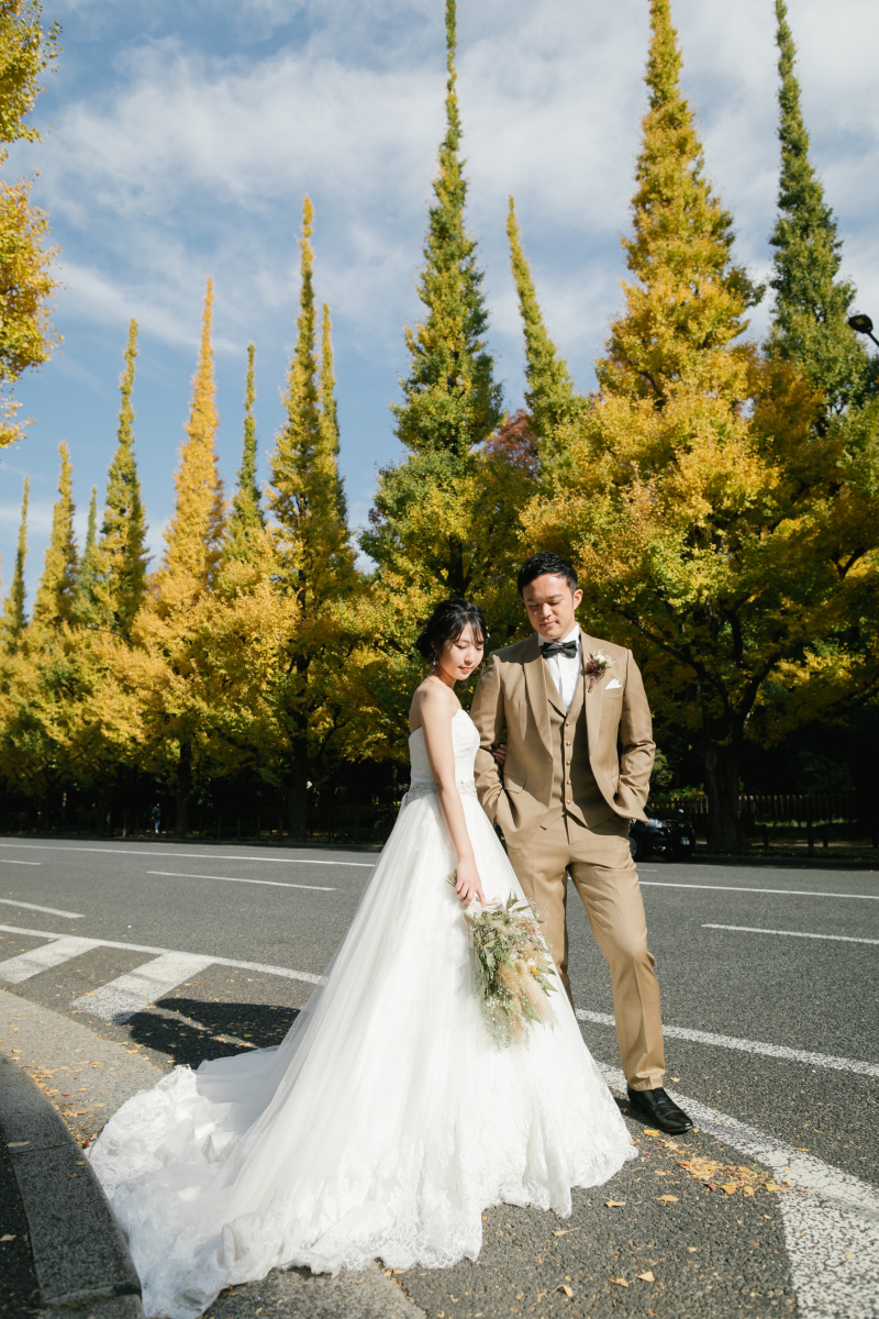 伏せ目ショット