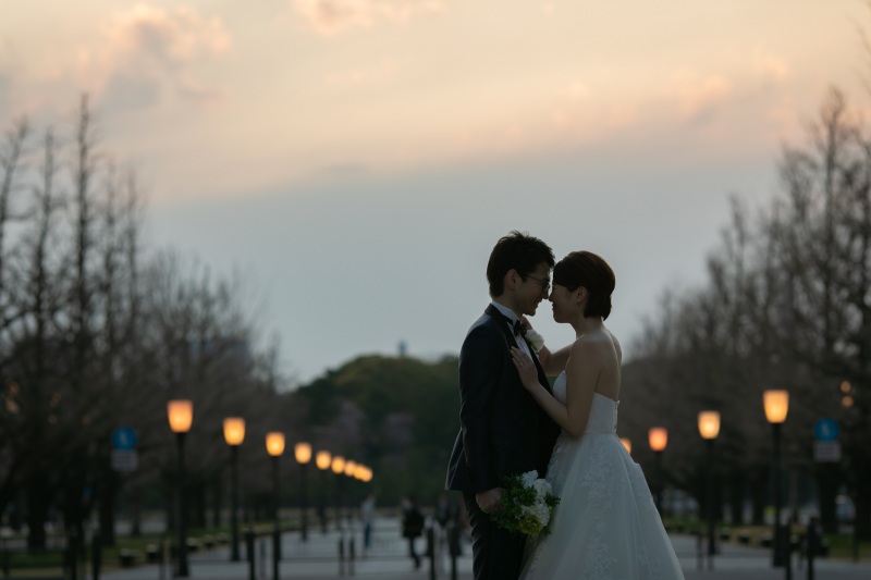 薄暗い中で、、、