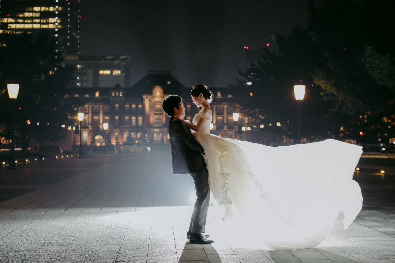 ドレスがフワッと