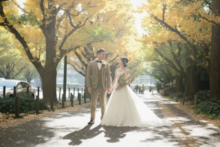 洋装　ロケーション