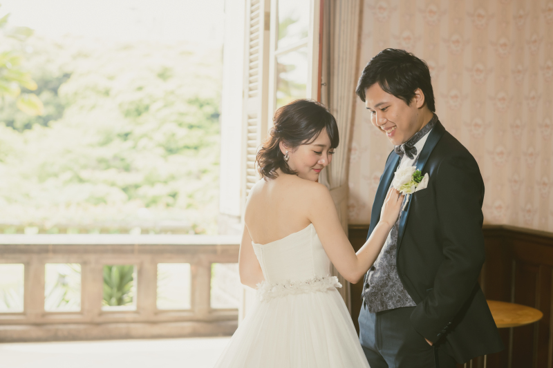 自然光の降り注ぐ窓辺