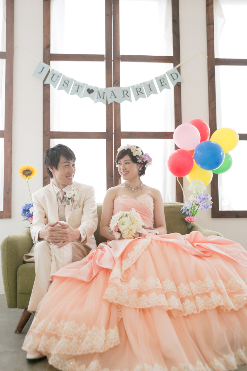 洋装にも小物をチョイス