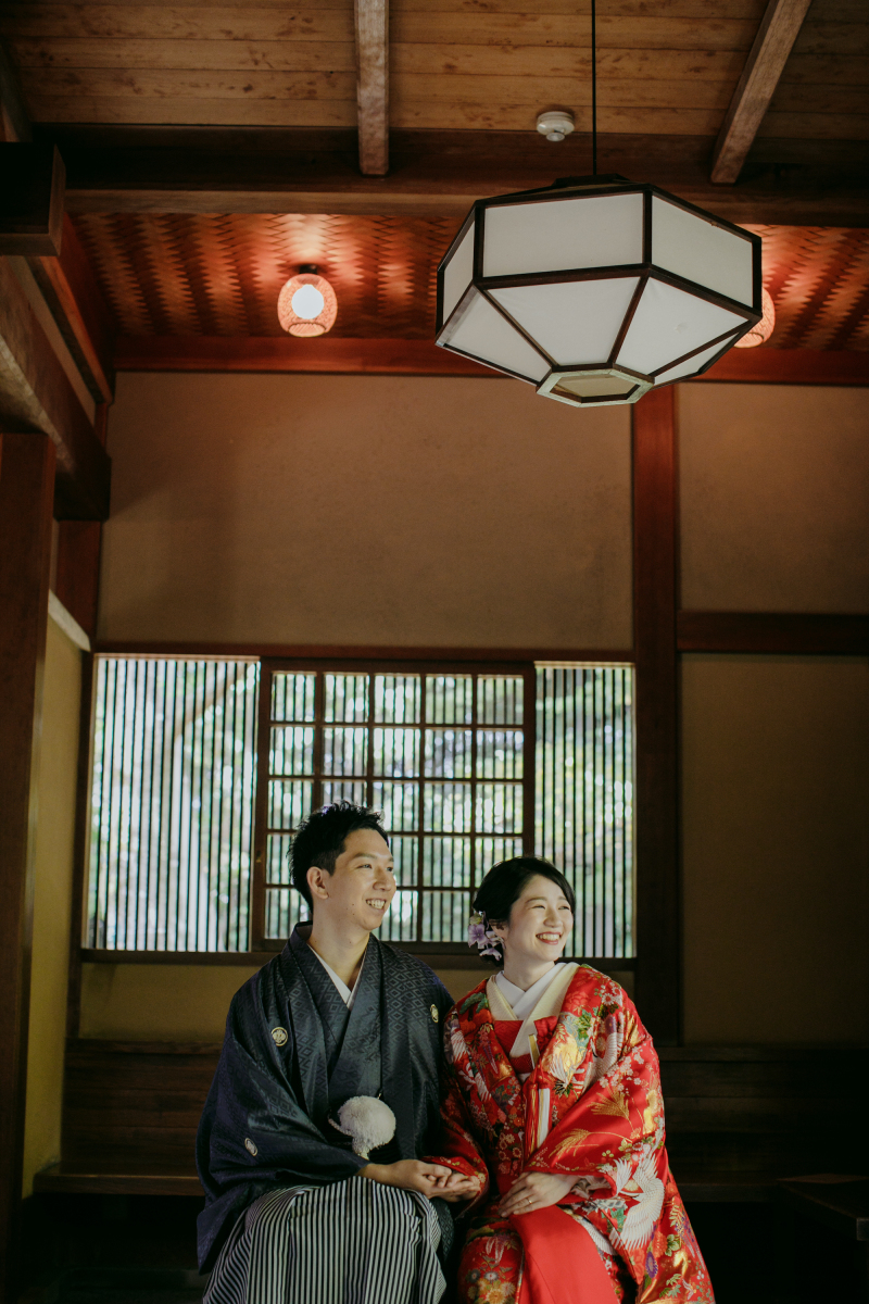 東家の中で、、