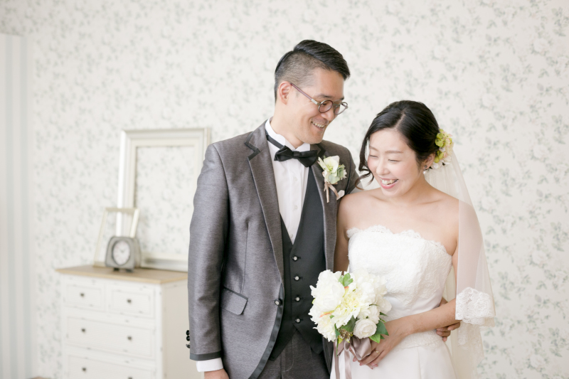 さりげない小物使いにも注目