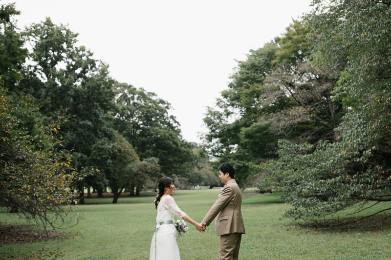 手を取り合って・・・