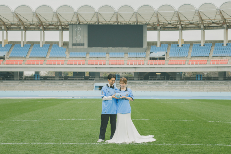 ユニフォームを着て＊