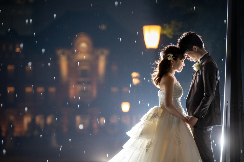 雨も演出の1つに出来る夜景撮影*