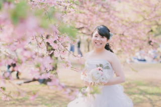 桜と一緒に撮影