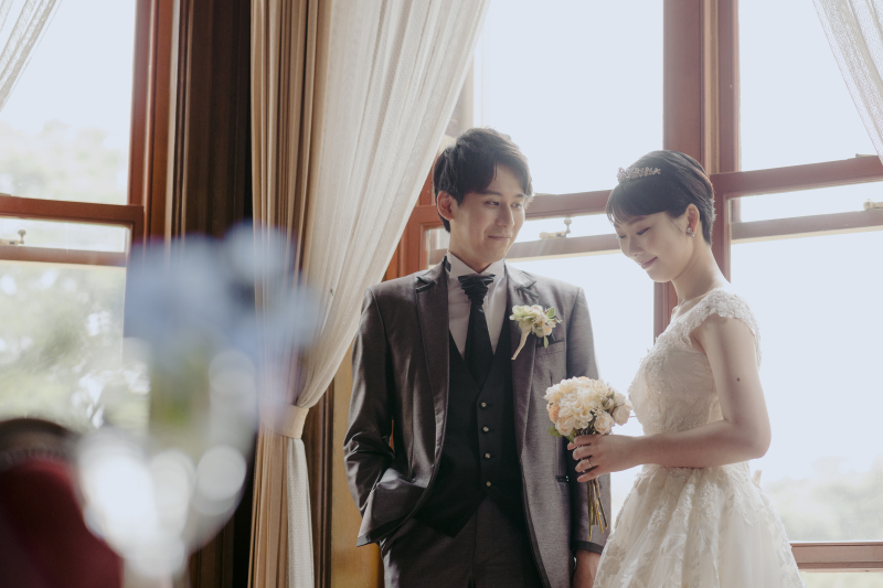 ブーケを見つめて