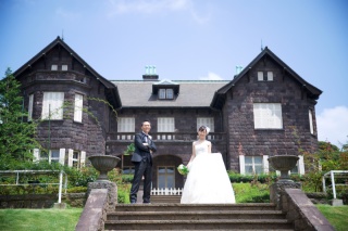 洋装　ロケーション