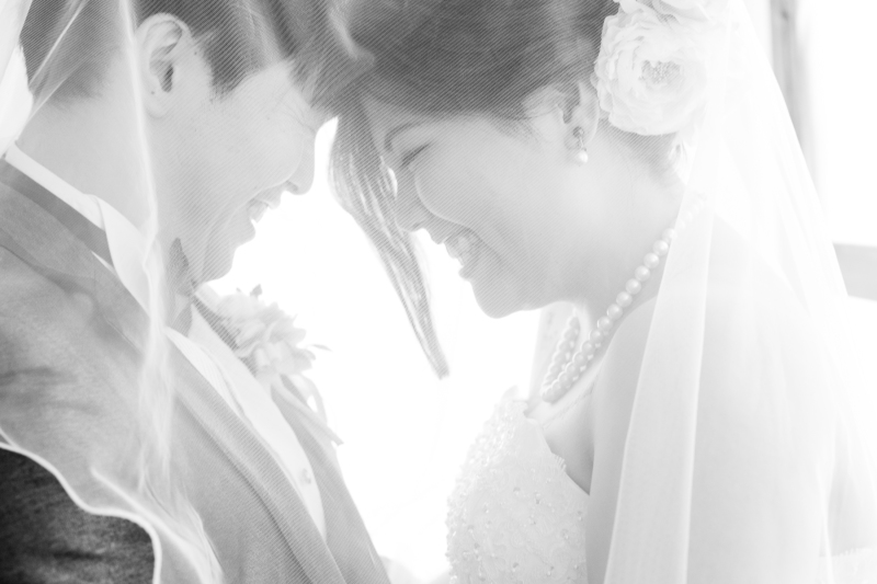 ベールごしに…