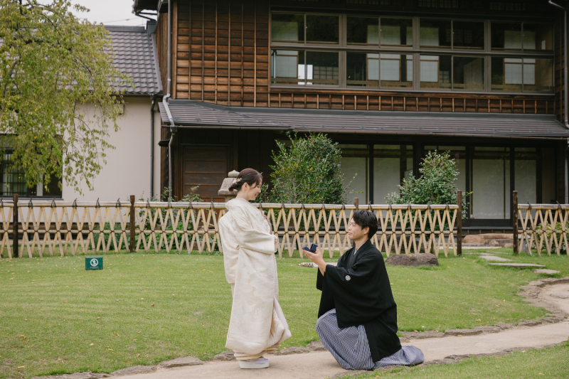 和装でも素敵な1枚に!プロポーズショット♡