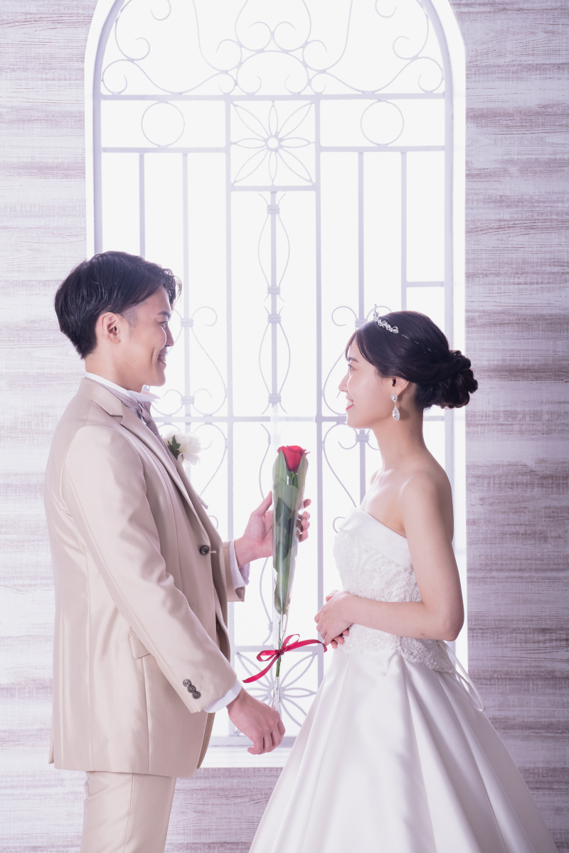 赤い薔薇と・・・