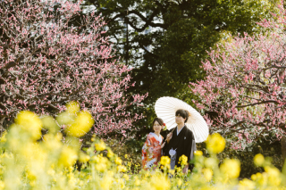 和装で都内庭園撮影