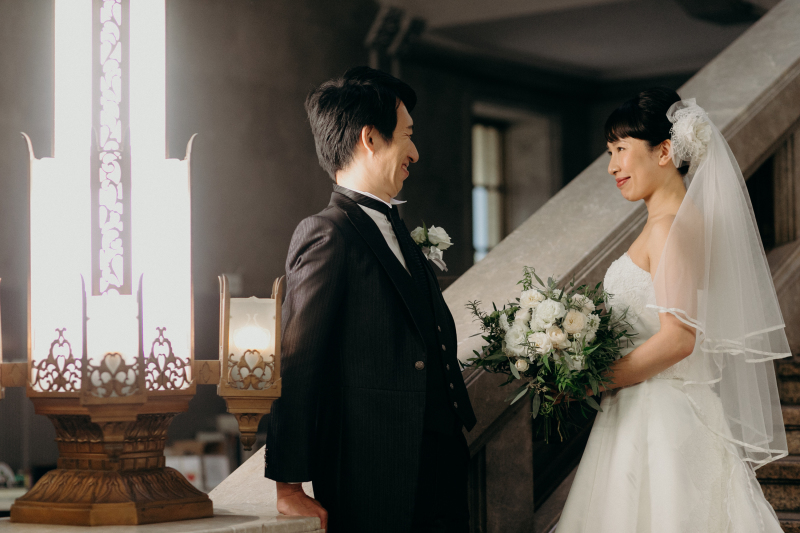 洋装　ロケーション