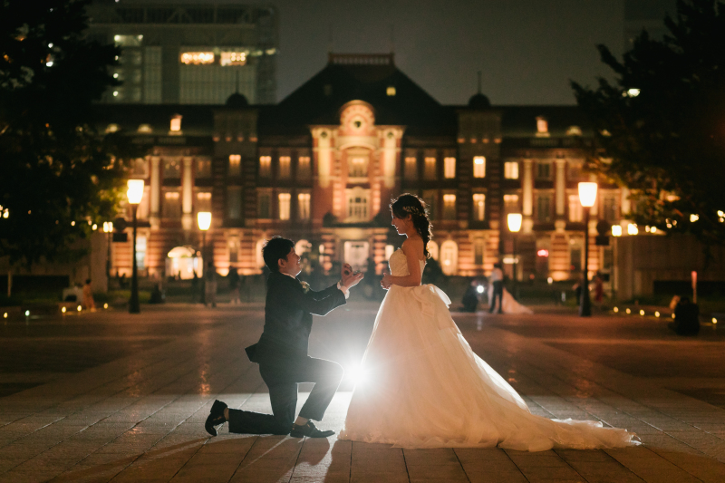 東京駅の前で・・・