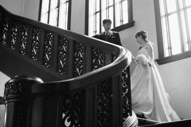 ドラマティックな洋館フォト