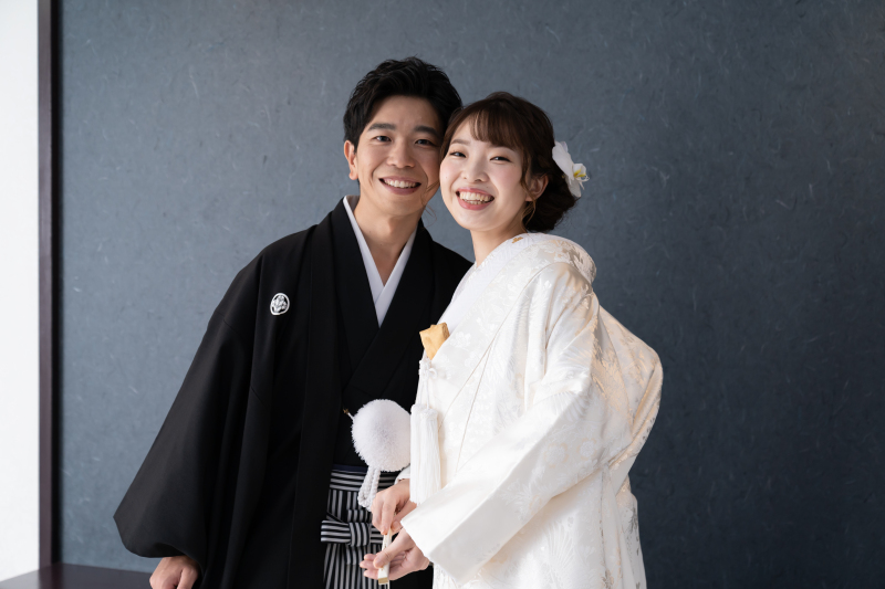 和装と洋装のスタジオ撮影