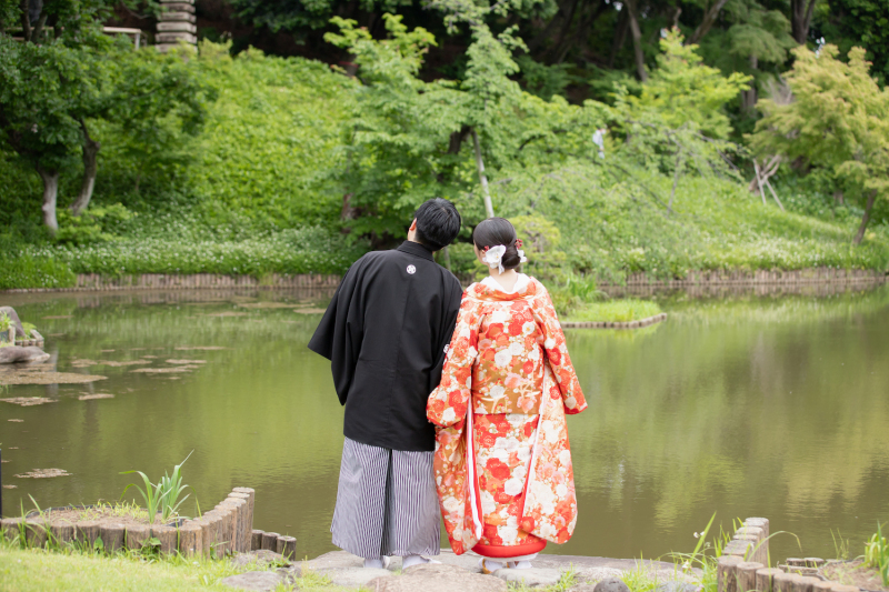 ポーズに動きをつけて、思い出に残る素敵なお写真を