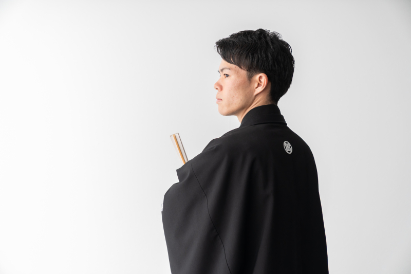 普段とは一味違う雰囲気のご新郎様　ソロショット