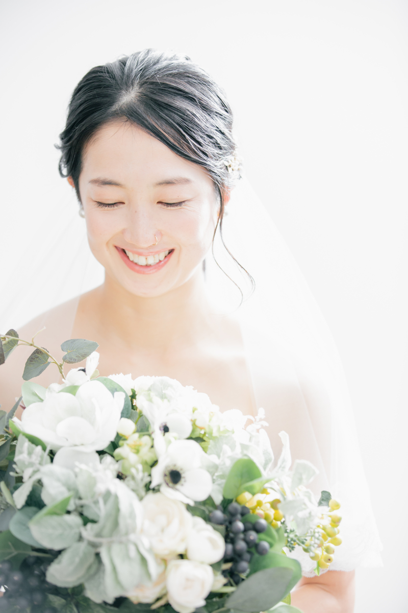 ブーケを持って