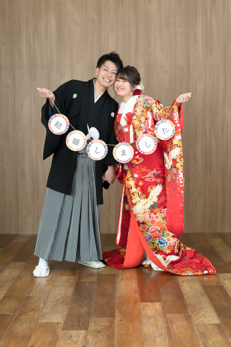 ガーランドを持って