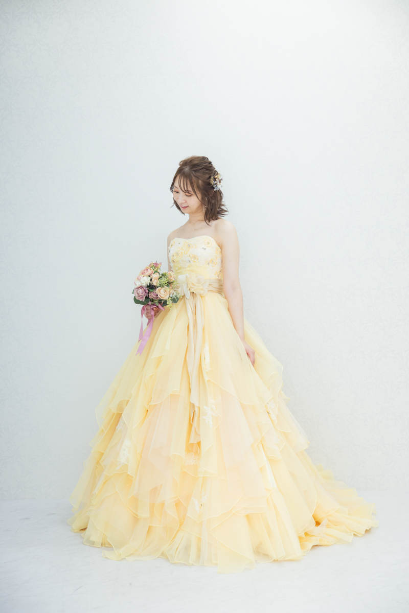 お気に入りのカラードレスで*