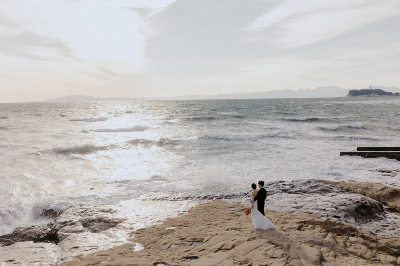 古い映画のワンシーンのよう、と評される方が多いように思います。まるで時間が止まったような写真が特徴的。お写真を見返す度に、撮影しているその時にタイムスリップしたような感覚になるのではないでしょうか。