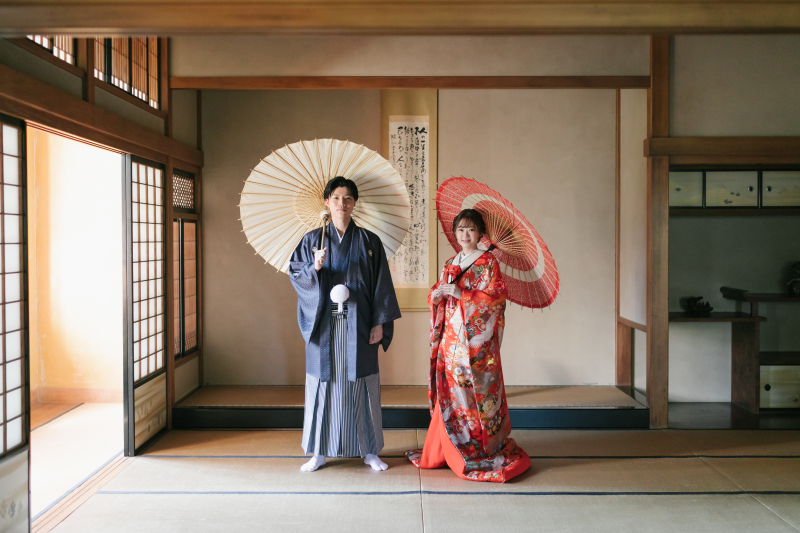 【和洋セットプラン】旧古河邸で残す、和洋2着プラン◆ご新婦ヘアメイク2点・申請料金・移動費・全データ含む ※洋装2着も可能です
