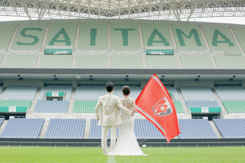 サッカーファン必見◎夢のスタジアム撮影!埼スタでのフォトウェディングプラン◆ご新婦ヘアセット&メイク・移動費・申請料・全データ込