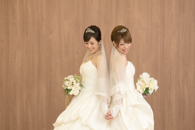【LGBTQ+】おふたりらしさを実現*ドレス×ドレス スタジオ45分撮影プラン◆おふたり分のヘアメイク・ドレス2着・全データ込み
