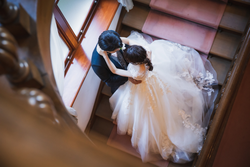 【和洋セットプラン】旧古河邸で残す、和洋2着プラン◆ご新婦ヘアメイク2点・申請料金・移動費・全データ含む ※洋装2着も可能です