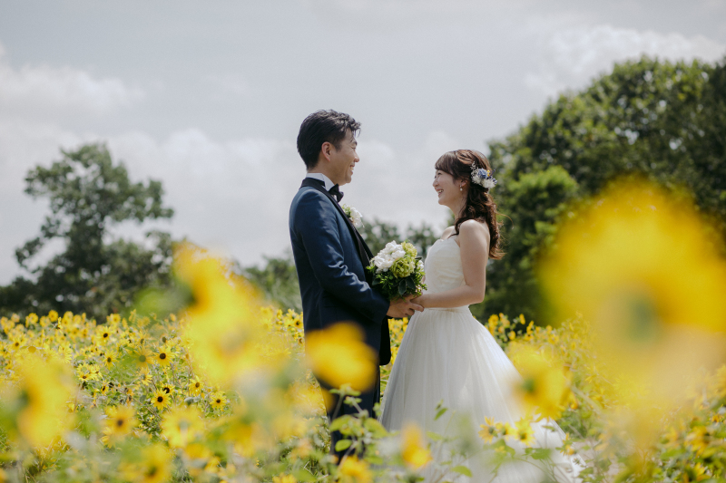 【ひまわりフォト】洋装「昭和記念公園」撮影プラン◆ヘアメイク・出張料・お支度場所手配料・全データ150cut付き