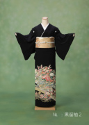 黒留袖２