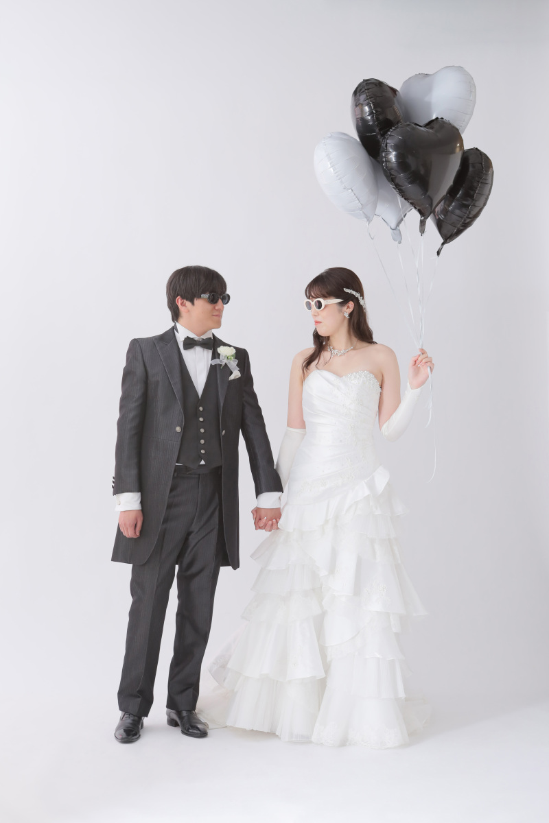 洋装はアイテムを使ってポップに☆