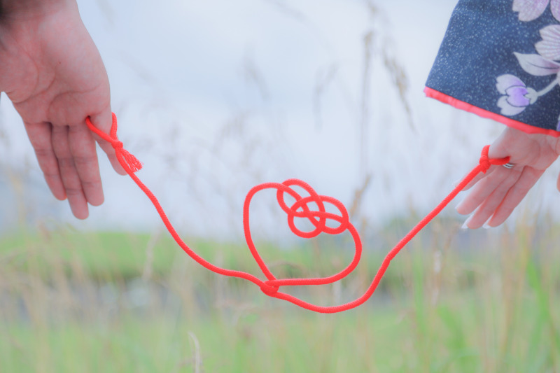 2人を繋ぐ・・・