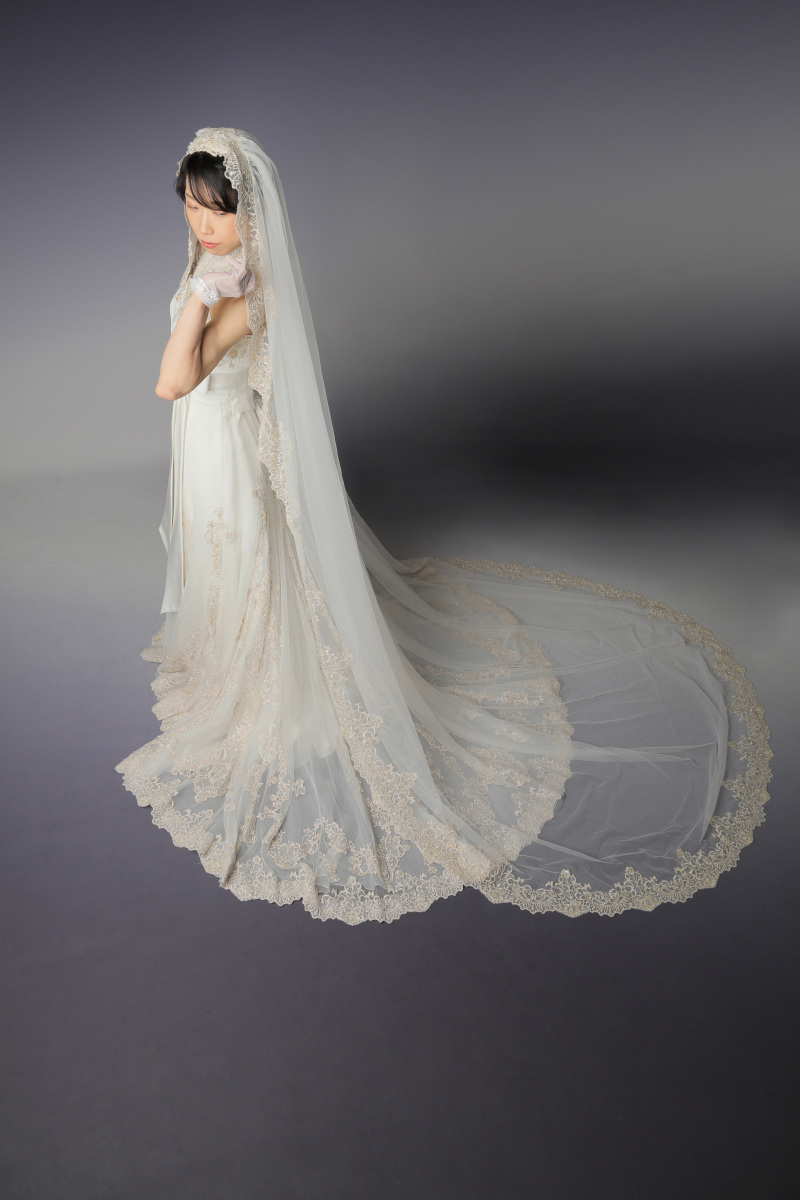 後ろ姿も綺麗に