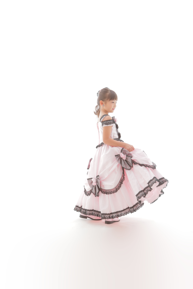 フォトスタジオプリンセス成田_子供用の衣装がある