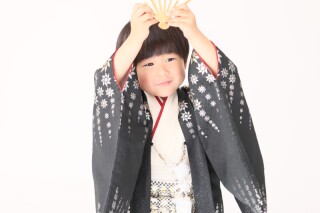 お子様(男の子)袴着付け