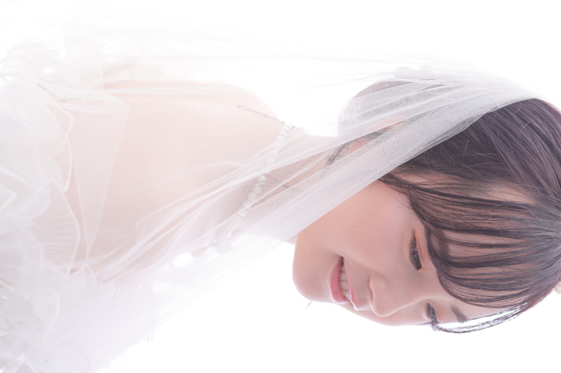 フォトスタジオプリンセス成田_ウエディングドレスが豊富