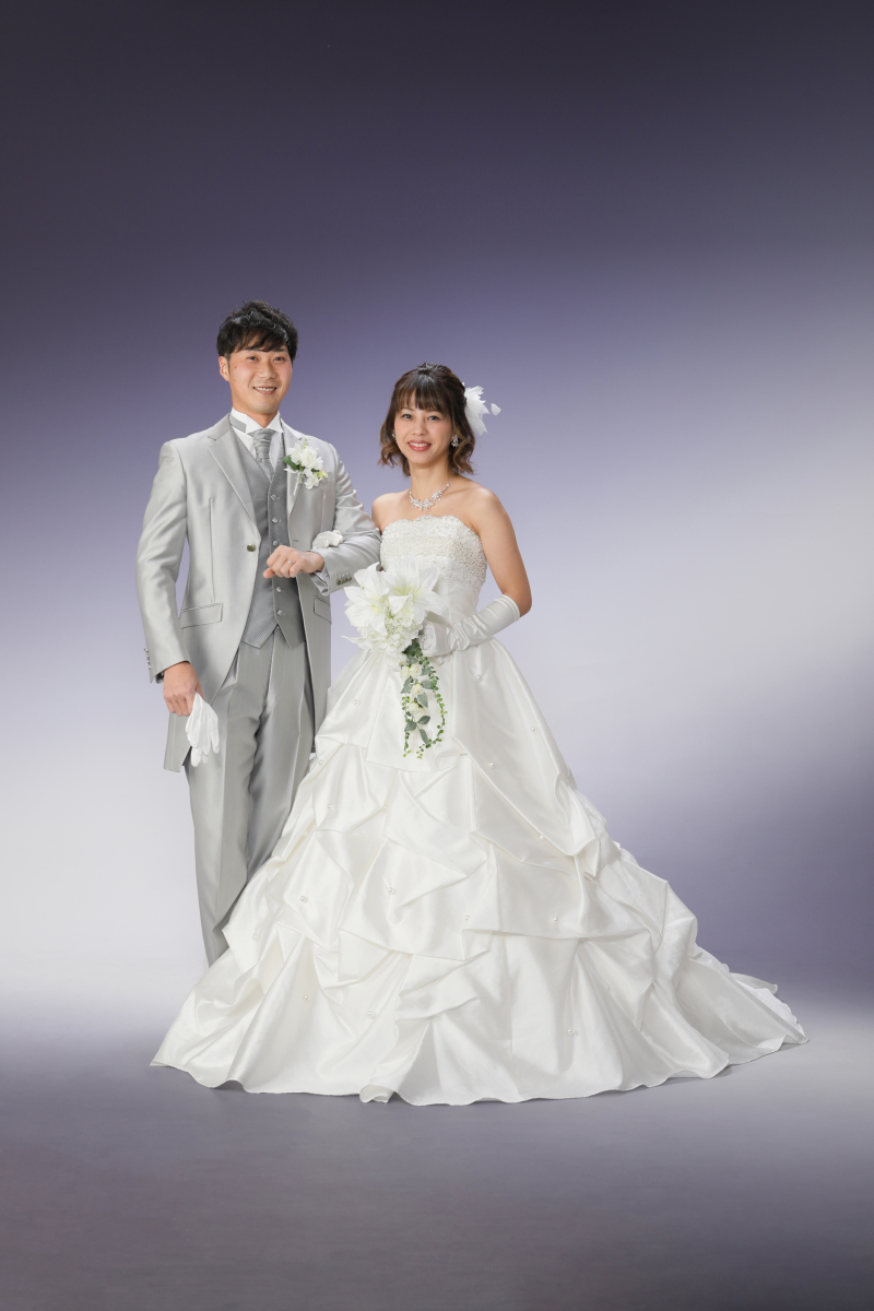 とっておきの1着で・・★全てコミコミお得プラン【スタジオ洋装1着】≪台紙orデータ付き≫