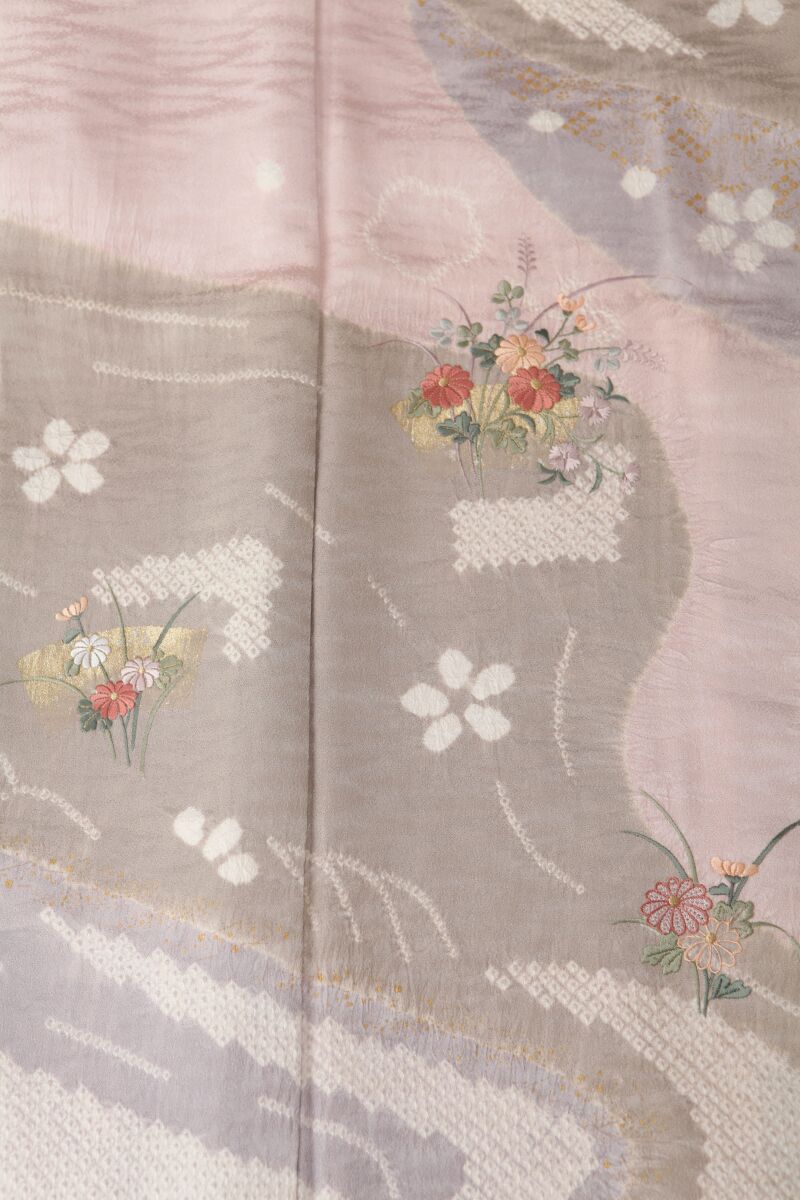 【訪問着】　薄ピンク